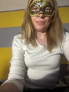 SexyMamiVee online show from 17, 3, 2026