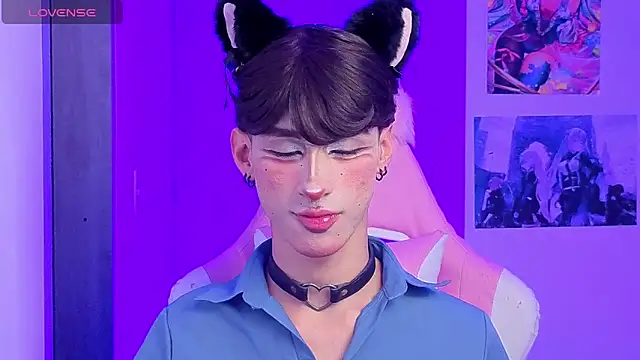 Kitsuneplay  online show from 14, 4, 2026