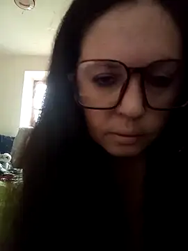 Snapshot of EdgedSleeve chatting on 10, 2, 2026 EdgedSleeve online show from 10, 2, 2026