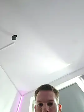 Xocoo23 online show from 2, 8, 2026