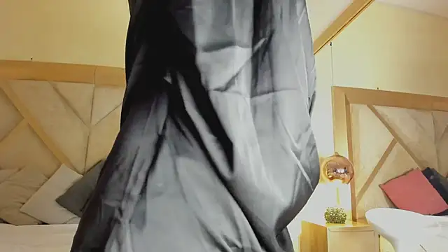 ElenaWatsonn online show from 1, 4, 2026