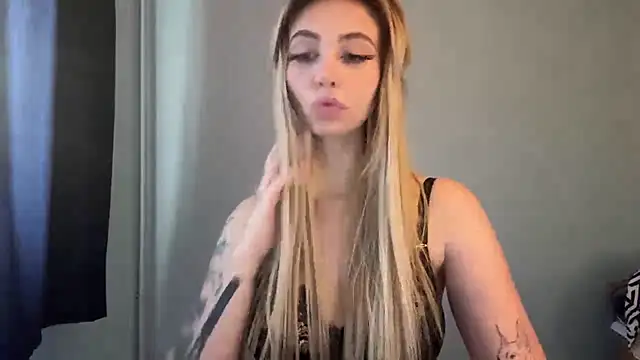 TeenLily online show from 5, 7, 2026