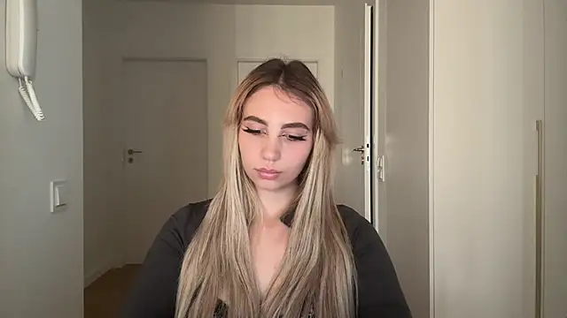 TeenLily online show from 30, 6, 2026