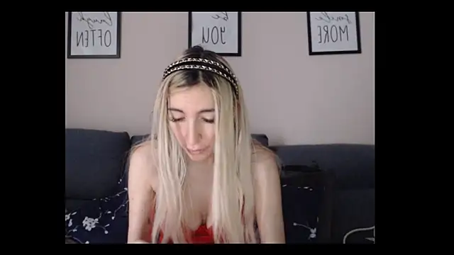 BarbieBlondieGirl online show from 10, 6, 2026