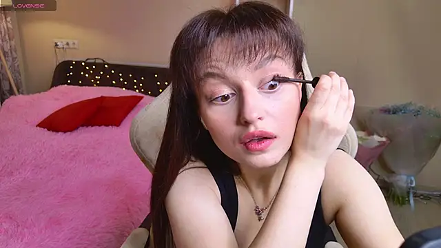 Snapshot of Mirellune chatting on 6, 1, 2026 Mirellune online show from 6, 1, 2026