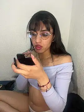 ValentinaEvanz online show from 9, 4, 2026