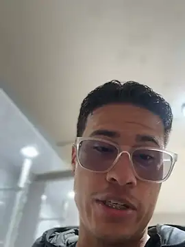 Latin Paisa Boy online show from 25, 3, 2026