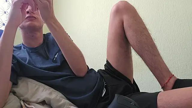 LeonS 20cm online show from 14, 2, 2026