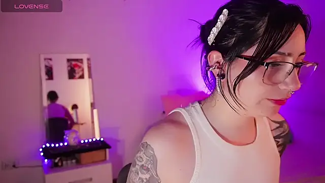 Snapshot of miami_18_ chatting on 15, 2, 2026 miami 18 online show from 15, 2, 2026