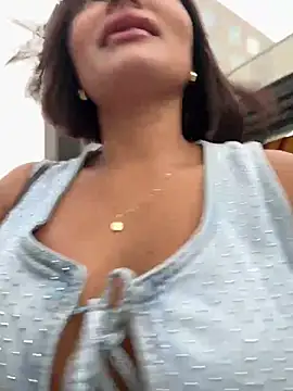 Irina Velvett online show from 9, 1, 2026