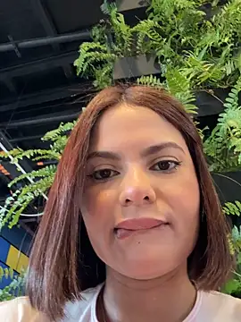 Irina Velvett online show from 6, 5, 2026