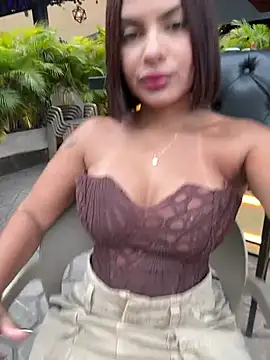 Irina Velvett online show from 10, 4, 2026