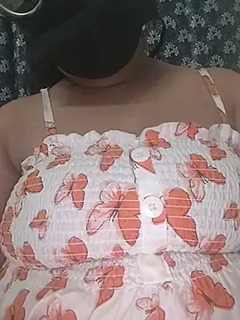 Snapshot of MaggieTelugu-15 chatting on 25, 6, 2026 MaggieTelugu-15 online show from 25, 6, 2026