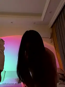 Molly-xiao online show from 7, 1, 2026