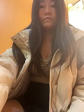 Molly-xiao online show from 13, 1, 2026