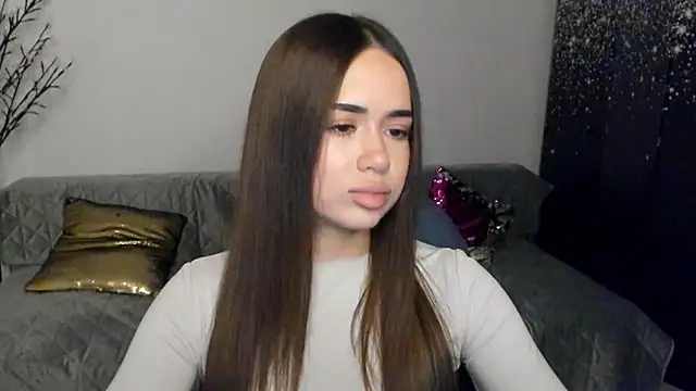 Snapshot of heiley_love chatting on 12, 1, 2026 heiley love online show from 12, 1, 2026