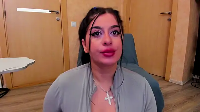 NayaNoirX online show from 7, 4, 2026