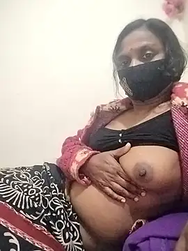 Hot Sweety02 online show from 15, 1, 2026