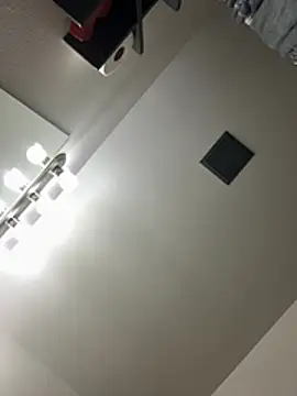 Snapshot of Bongjangles chatting on 3, 3, 2026 Bongjangles online show from 3, 3, 2026