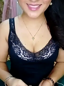 Saumyy online show from 28, 4, 2026