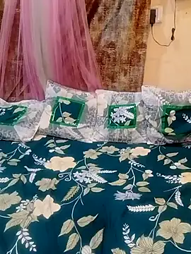 Saumyy online show from 28, 4, 2026