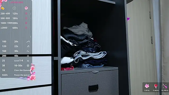 cuteqiqi online show from 20, 4, 2026