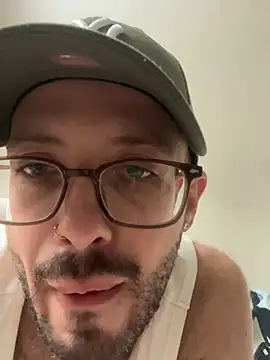 Versatilpollon22 online show from 22, 12, 2025