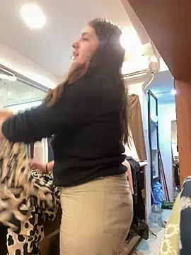 lele202526 online show from 14, 4, 2026