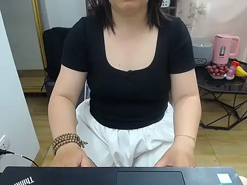 Coffee Milktea online show from 11, 5, 2026