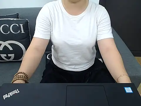 Coffee Milktea online show from 16, 5, 2026