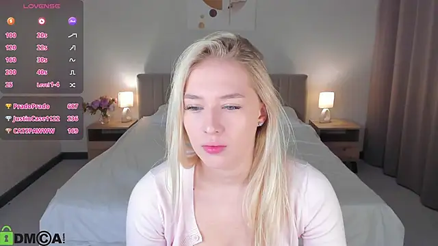 ChloeAlba online show from 15, 1, 2026