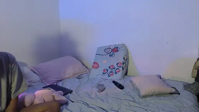  keylafisher  online show from 12, 4, 2026