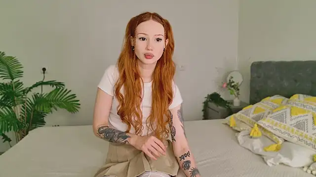 Snapshot of Zoe__Page chatting on 17, 2, 2026 Zoe Page online show from 17, 2, 2026