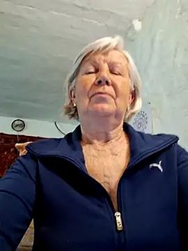 KlaudiaDarling online show from 22, 4, 2026