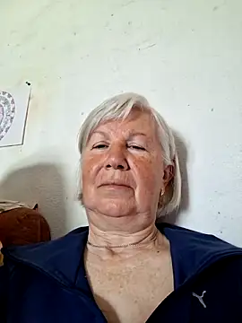 KlaudiaDarling online show from 4, 5, 2026