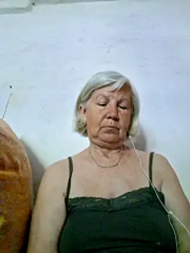 Snapshot of KlaudiaDarling chatting on 8, 6, 2026 KlaudiaDarling online show from 8, 6, 2026