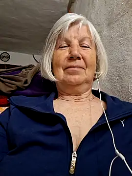 KlaudiaDarling online show from 5, 5, 2026