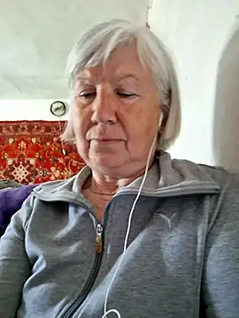 KlaudiaDarling online show from 8, 5, 2026