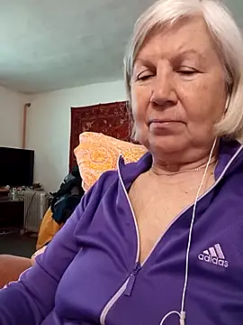 KlaudiaDarling online show from 13, 3, 2026