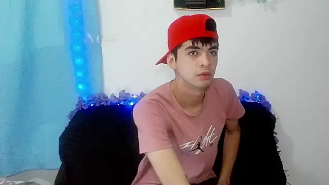 nico22love online show from 5, 2, 2026