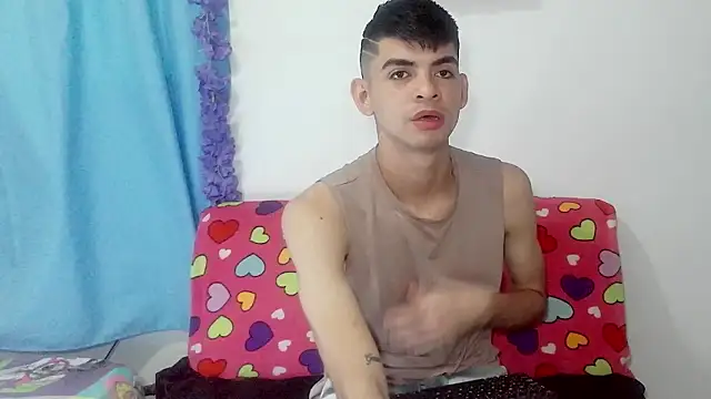 nico22love online show from 7, 2, 2026