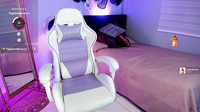 luna celeeste  online show from 15, 3, 2026