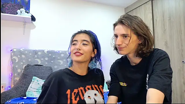 LunaisBack online show from 4, 3, 2026