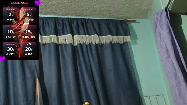 ValenttinaSex1 online show from 11, 1, 2026