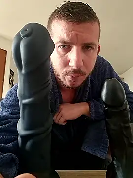 Snapshot of Angel-Boy30 chatting on 9, 1, 2026 Angel-Boy30 online show from 9, 1, 2026