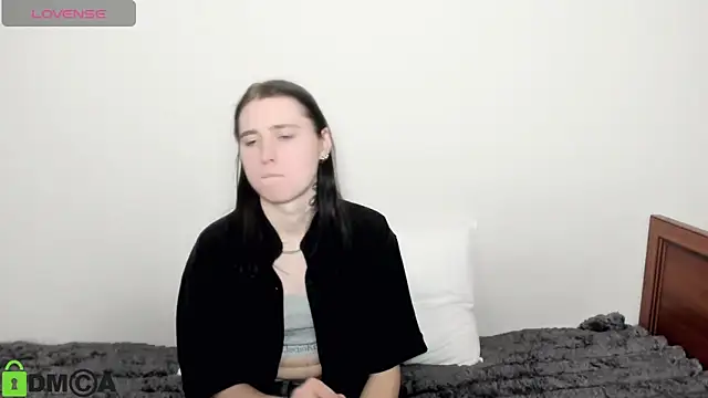 Snapshot of KrissLimada chatting on 7, 2, 2026 KrissLimada online show from 7, 2, 2026