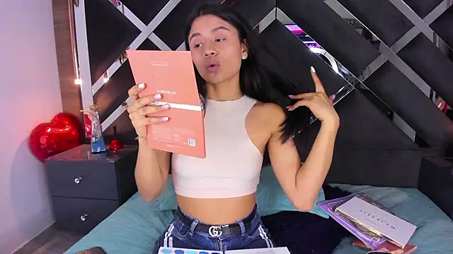 Snapshot of melody__sweet_ chatting on 2, 2, 2026 melody sweet online show from 2, 2, 2026