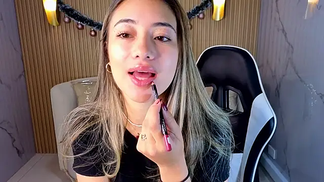 Amy Kerr Tx online show from 10, 1, 2026