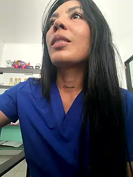 Sarah Hinata online show from 7, 1, 2026