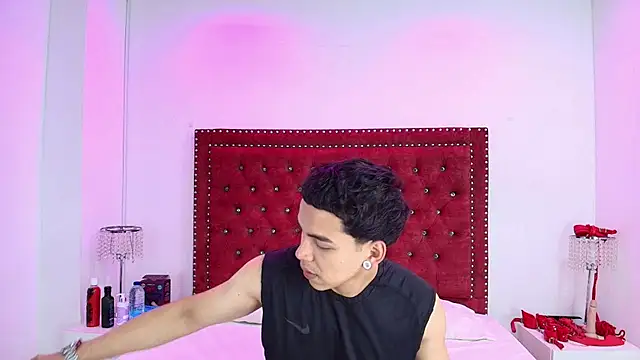 Snapshot of Jaden_and_sofia chatting on 26, 7, 2026 Jaden and sofia online show from 26, 7, 2026